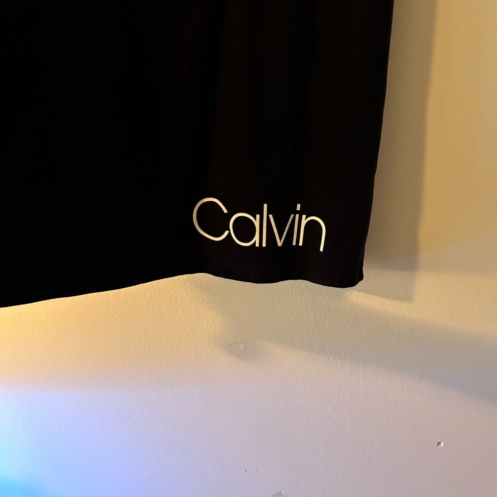 CALVIN KLEIN • Black T-Shirt Dress • - Picture 5 of 9
